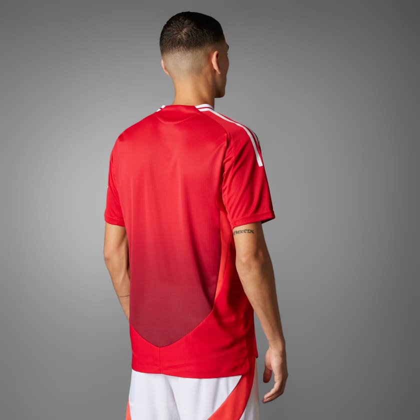 MANCHESTER UNITED 24/25 Home Shirt