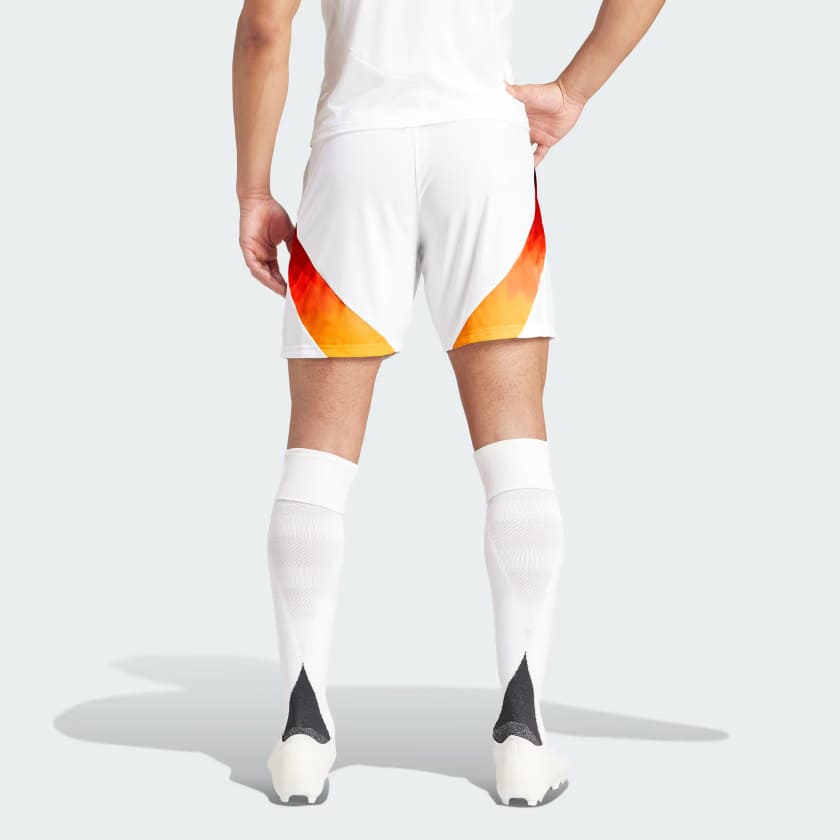 Short GERMANY 2024 - First