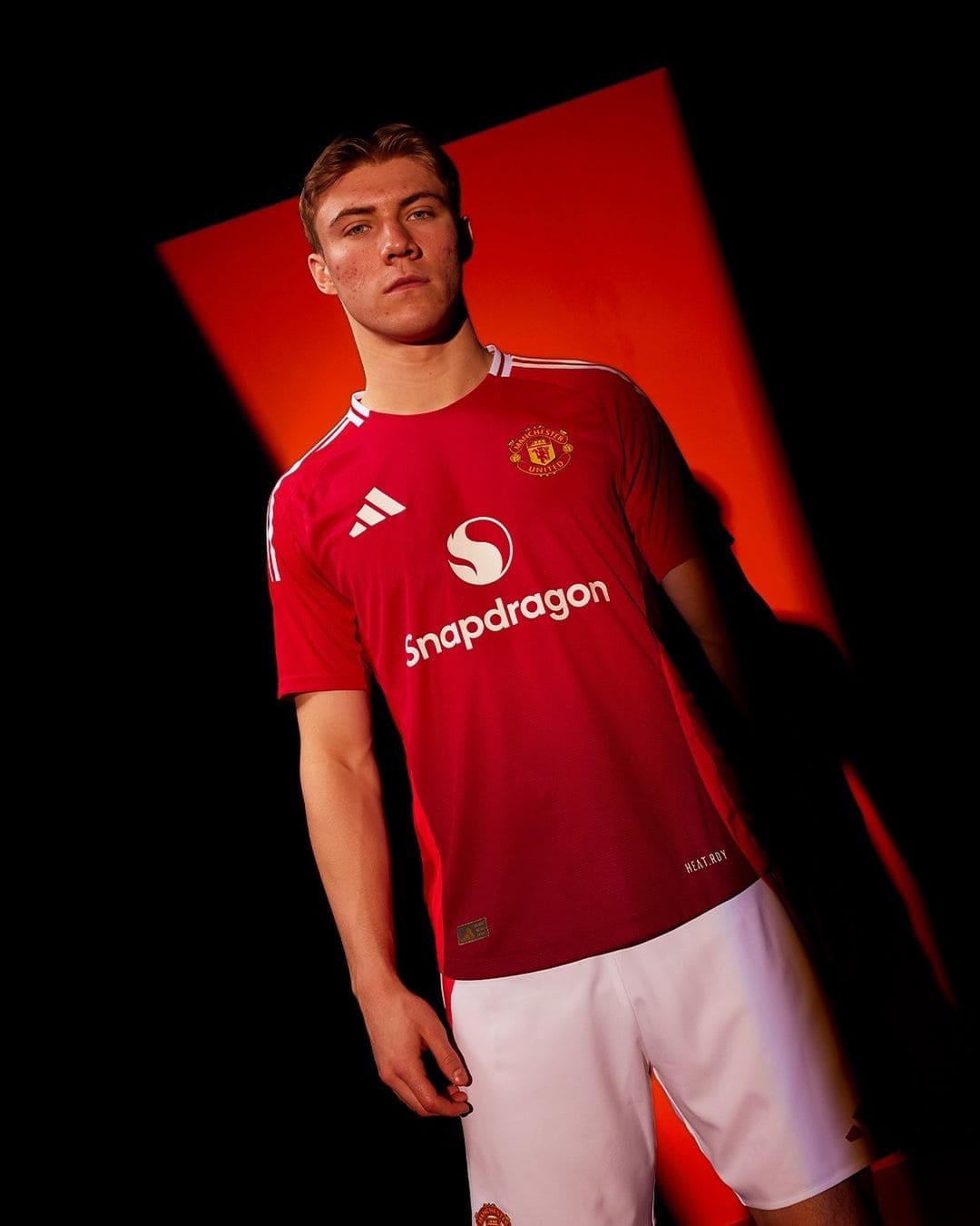 MANCHESTER UNITED 24/25 Home Shirt
