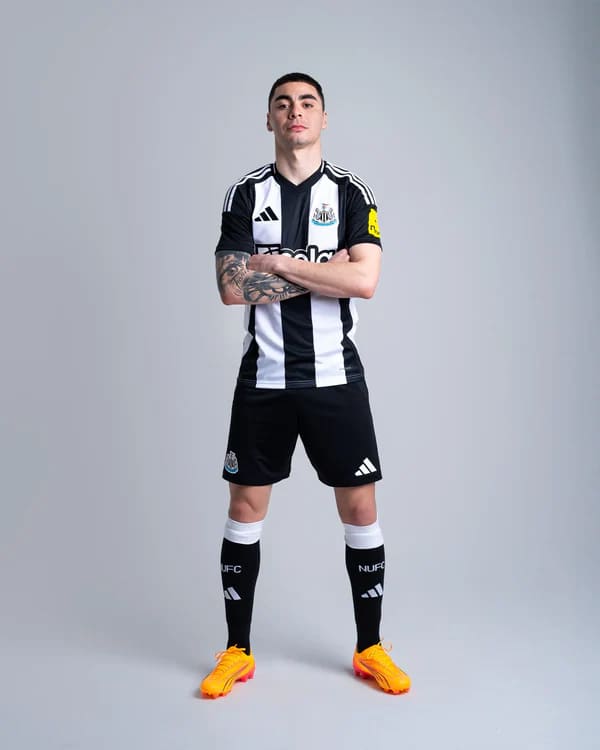 NEWCASTLE 24/25 Home Shirt