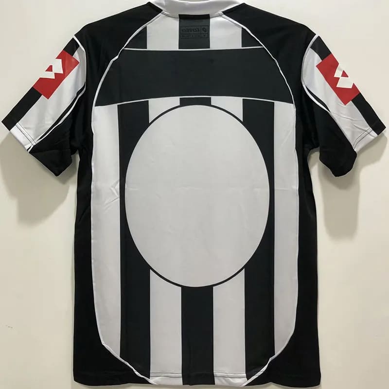 Camiseta JUVENTUS 2002/3 Retro - primera equipación